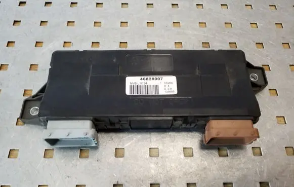 Fiat Croma Comfort/convenience module 46828007