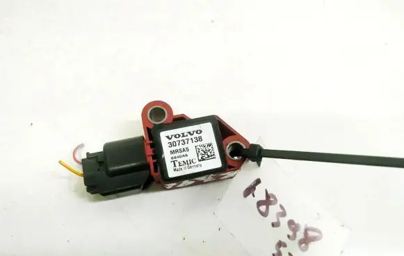 Volvo C30 Airbag deployment crash/impact sensor 30737138 MRSA5