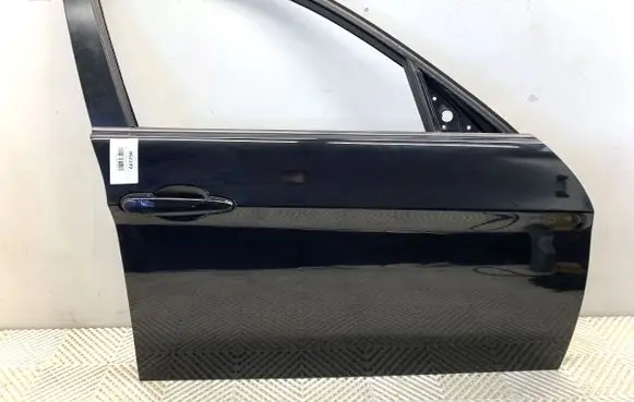 BMW 3 E90 E91 Front door 475