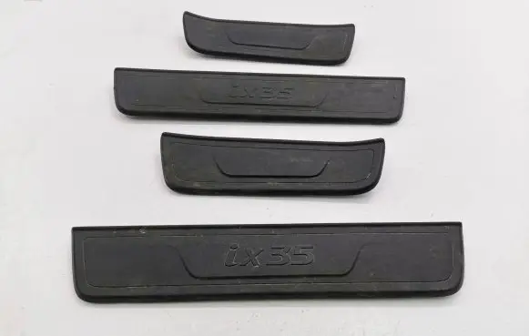 Hyundai ix35 sill trim set (inner) 858832Y100 858892Y000