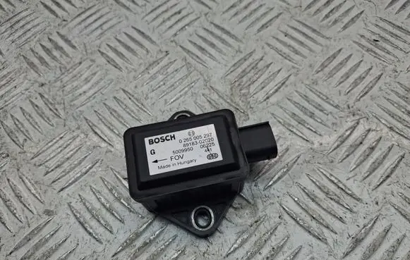 Toyota Corolla Verso AR10 ESP acceleration yaw rate sensor 0265005297 8918302020