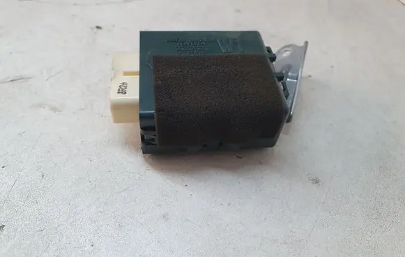 Lexus IS III XE30 Door control unit/module 8597053050 0515004330