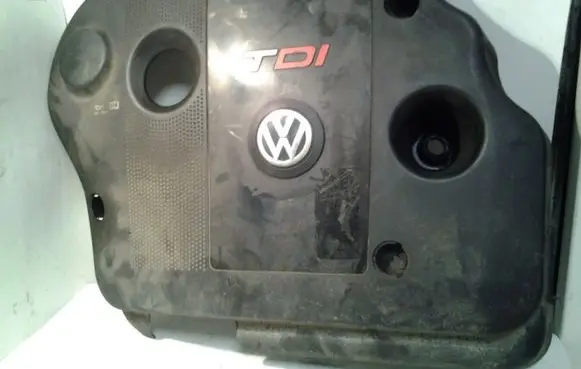 Volkswagen PASSAT B5 Engine cover (trim) 038103925AC