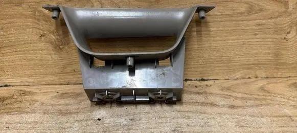 Volvo XC90 Front door interior handle trim 8650067