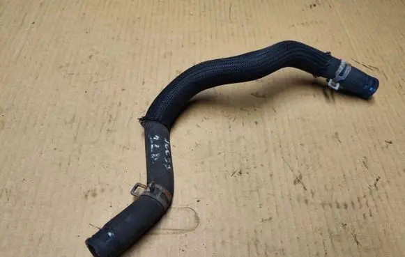 Jeep Grand Cherokee (WJ) Engine coolant pipe/hose