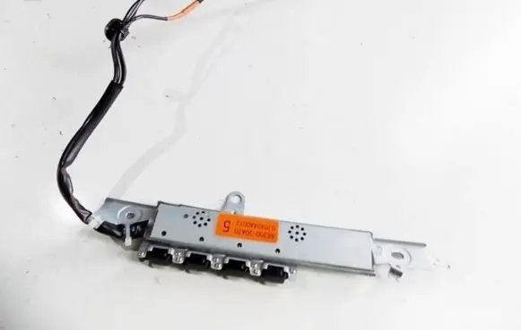 Lexus GS 300 350 430 450H Aerial antenna amplifier 8630030A70
