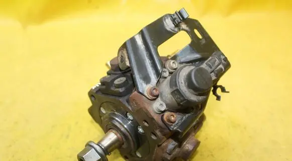 Citroen Berlingo Fuel injection high pressure pump