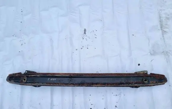 Volkswagen Golf IV Rear beam 