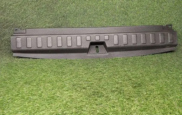 Chevrolet Equinox Trunk/boot sill cover protection 84445055 23116152 84445052