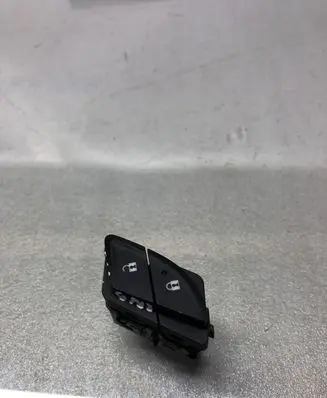 Opel Insignia B Central locking switch button 26200592