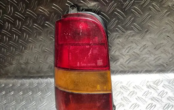 Nissan Sunny Rear/tail lights 22024555