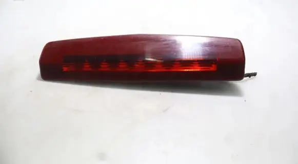 Opel Zafira B Third/center stoplight