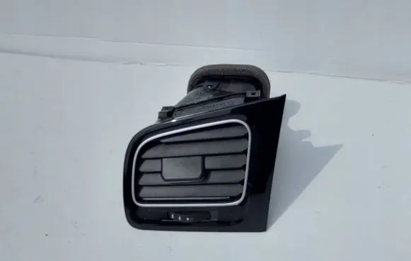 Volkswagen Golf VII Dashboard side air vent grill/cover trim