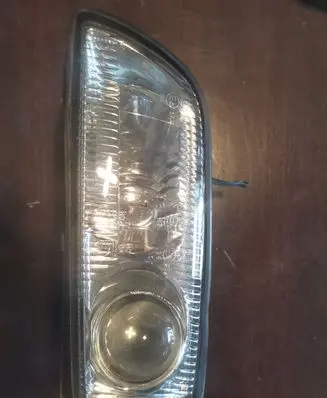 Mazda Xedos 9 Headlight/headlamp 68432 68431