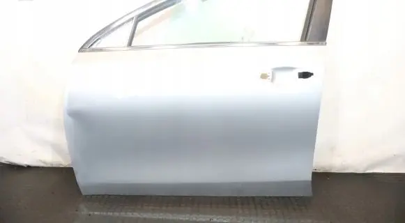 KIA Ceed Front door