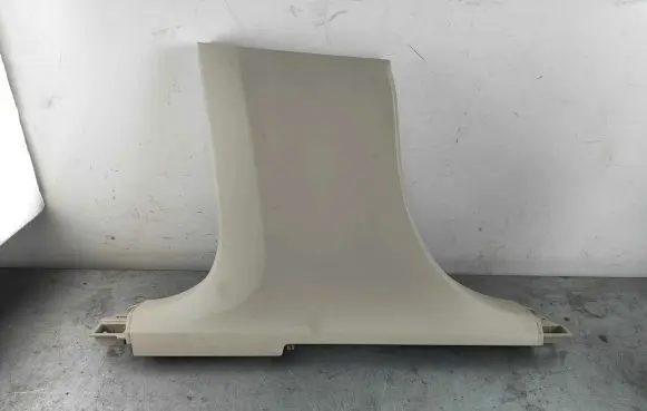 Volvo XC90 (B) pillar trim (bottom) 39829965