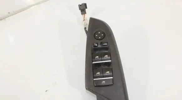 BMW X3 F25 Electric window control switch 9179913 11W02E06 11011540000348