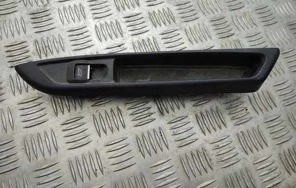 Ford B-MAX Electric window control switch
