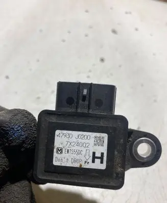 Nissan X-Trail T31 ESP acceleration yaw rate sensor 47930JG200 7X24002 EWTS55DC