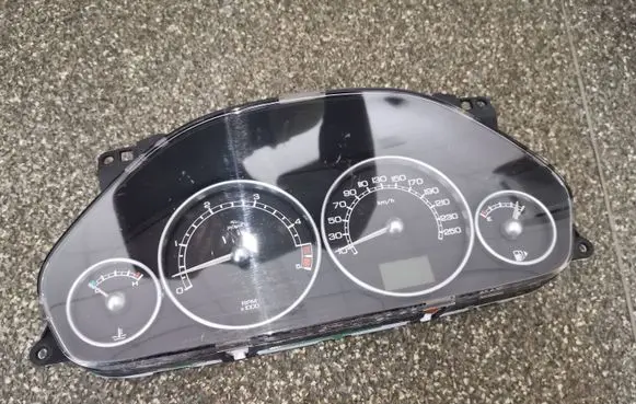 Jaguar X-Type Speedometer (instrument cluster) 4X4F10849GB