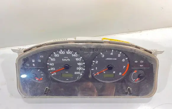 Nissan Primera Speedometer (instrument cluster) 248102F114
