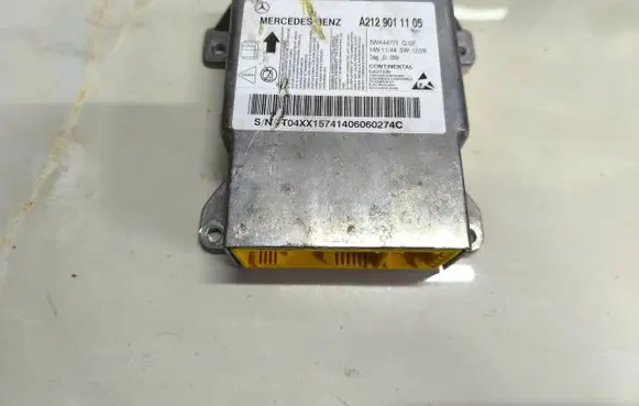 Mercedes-Benz E W212 Airbag control unit/module A2129011105