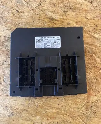 Volkswagen Arteon Other control units/modules 5Q0937086BR F005V02143