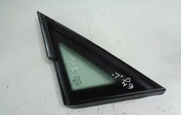 Seat Ibiza IV (6J,6P) Front triangle window/glass 