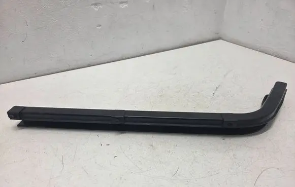 Fiat Doblo Sliding door middle rail 51932579