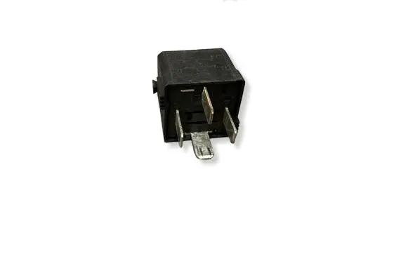 Mercedes-Benz C W203 Other relay A0025421319 4RA00779100