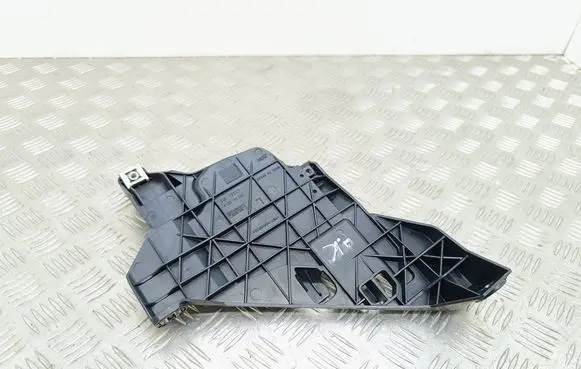 Audi Q5 SQ5 8R Headlight/headlamp mounting bracket 8R0941453A