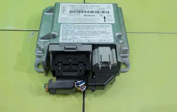 Land Rover Freelander 2 - LR2 Airbag control unit/module 9H5214D374AD