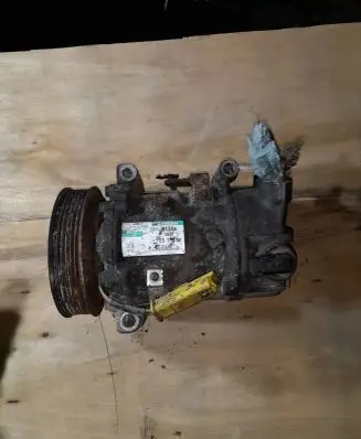 Peugeot 207 Air conditioning (A/C) compressor (pump) 9670318880 4931901061