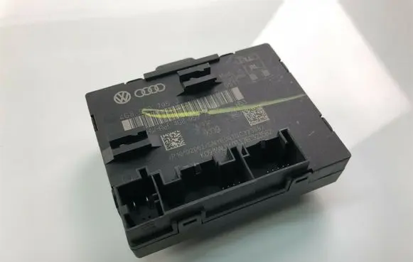 Audi A6 S6 C7 4G Other control units/modules 4G8959795J P3738