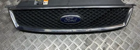 Ford Focus C-MAX Front grill 3M51R8B271AD