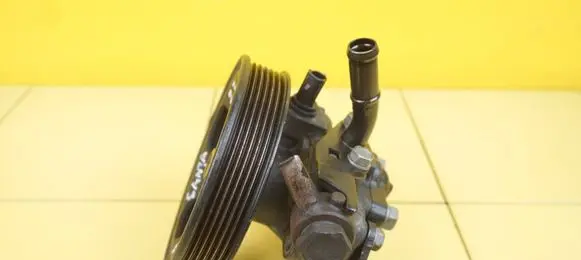 Hyundai Santa Fe Power steering pump 2HTR15