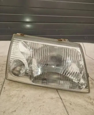 Hyundai Galloper Headlight/headlamp H4p43t