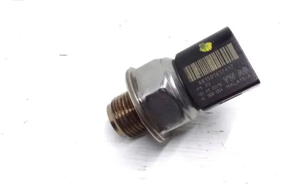 Fuel pressure sensor