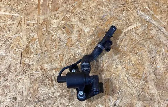 Porsche Macan (95B) Valve 4h0121671d 95b819735b 95b819373e