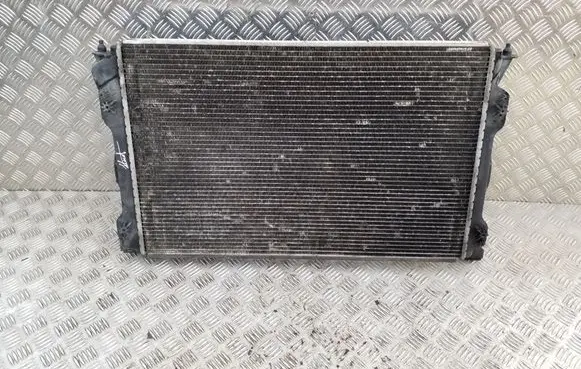 Coolant radiator