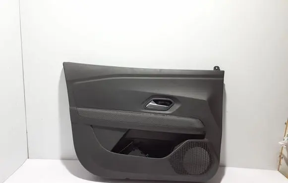 Dacia Sandero III Front door card panel trim 809018373R