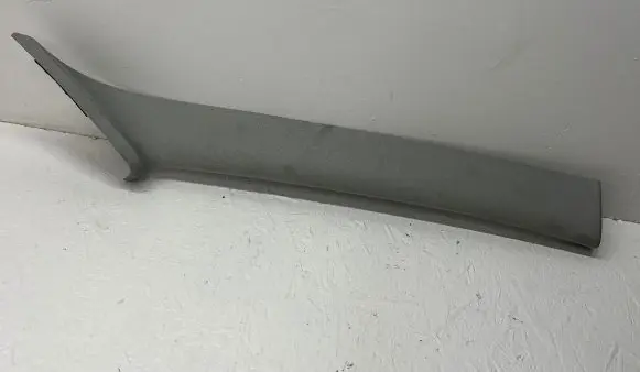 BMW 2 F46 (A) pillar trim 7329584