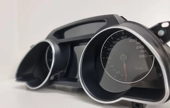 Audi A5 8T 8F Speedometer (instrument cluster) 8T0920931A 503001520405