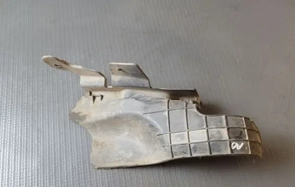 Volvo V90 Cross Country Front mudguard 31497985