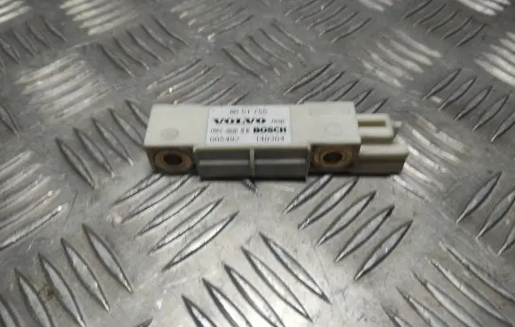Volvo XC90 Airbag deployment crash/impact sensor 8651755 140304 005492