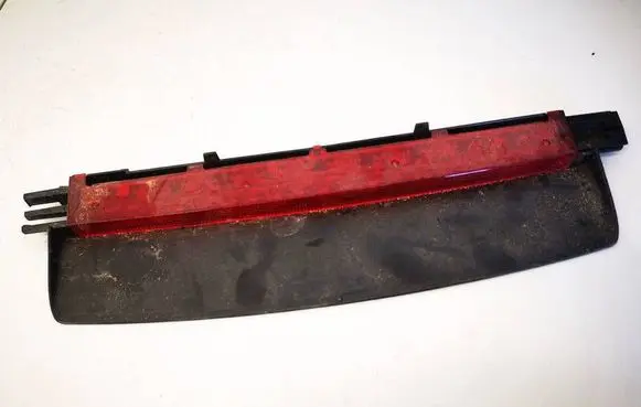 Audi A6 S6 C6 4F Third/center stoplight 4F5945097