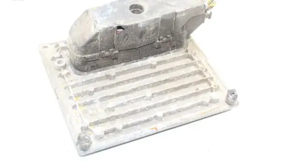 Ford Fiesta Engine control unit/module 6S6112A650FF