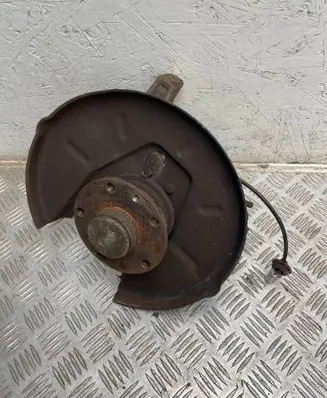Alfa Romeo 166 Rear wheel hub