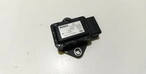 Hyundai Santa Fe ESP acceleration yaw rate sensor 956903K000 0265005293