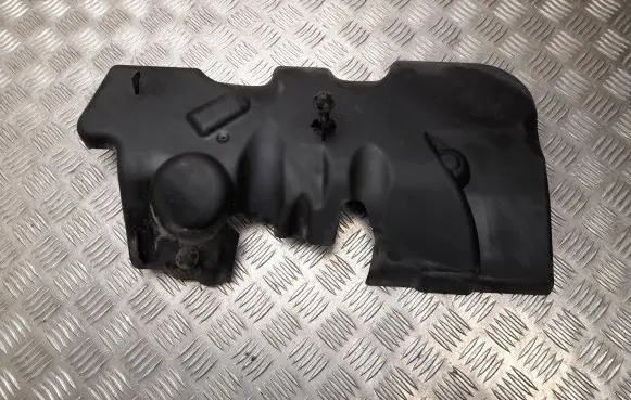 BMW 4 F32 F33 Engine cover (trim) 7846413